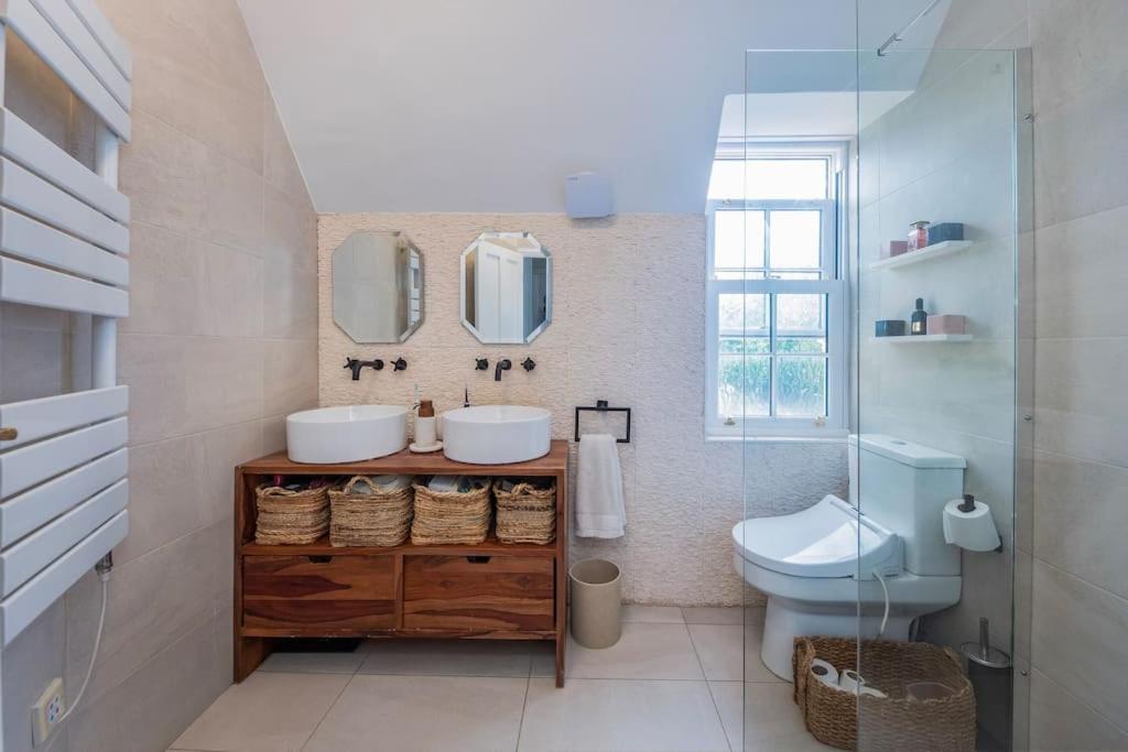 Beautiful High End Close To Center Ferienhaus London