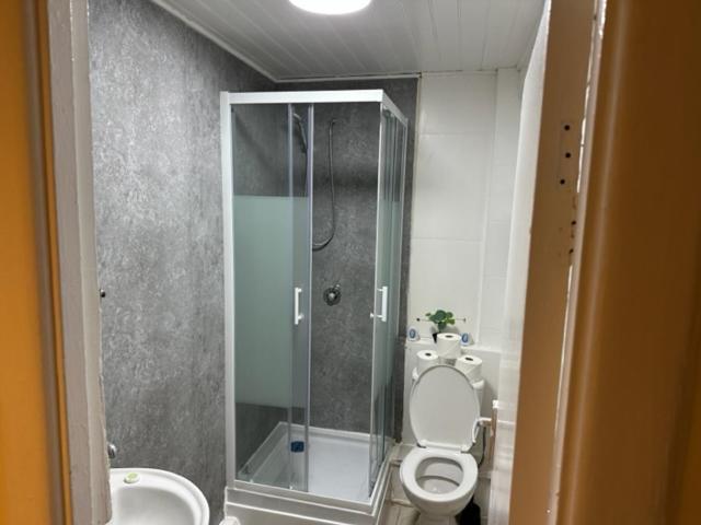 Superb One Bedroom Private Apartment