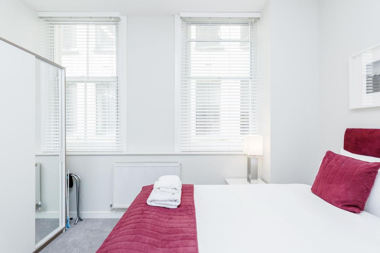 Roomspace Serviced - Sterling House Apartment *