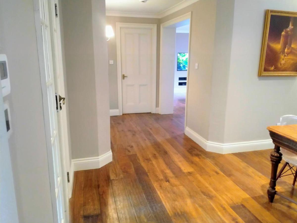 Elegant Parkside Flat: Blackheath Common Period Building Londres