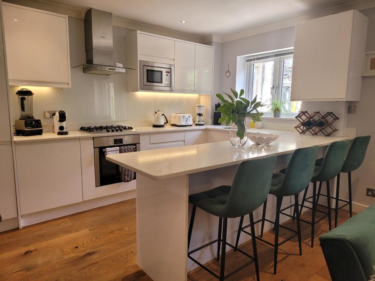 Apartment Three Bedroom By Beautiful Park