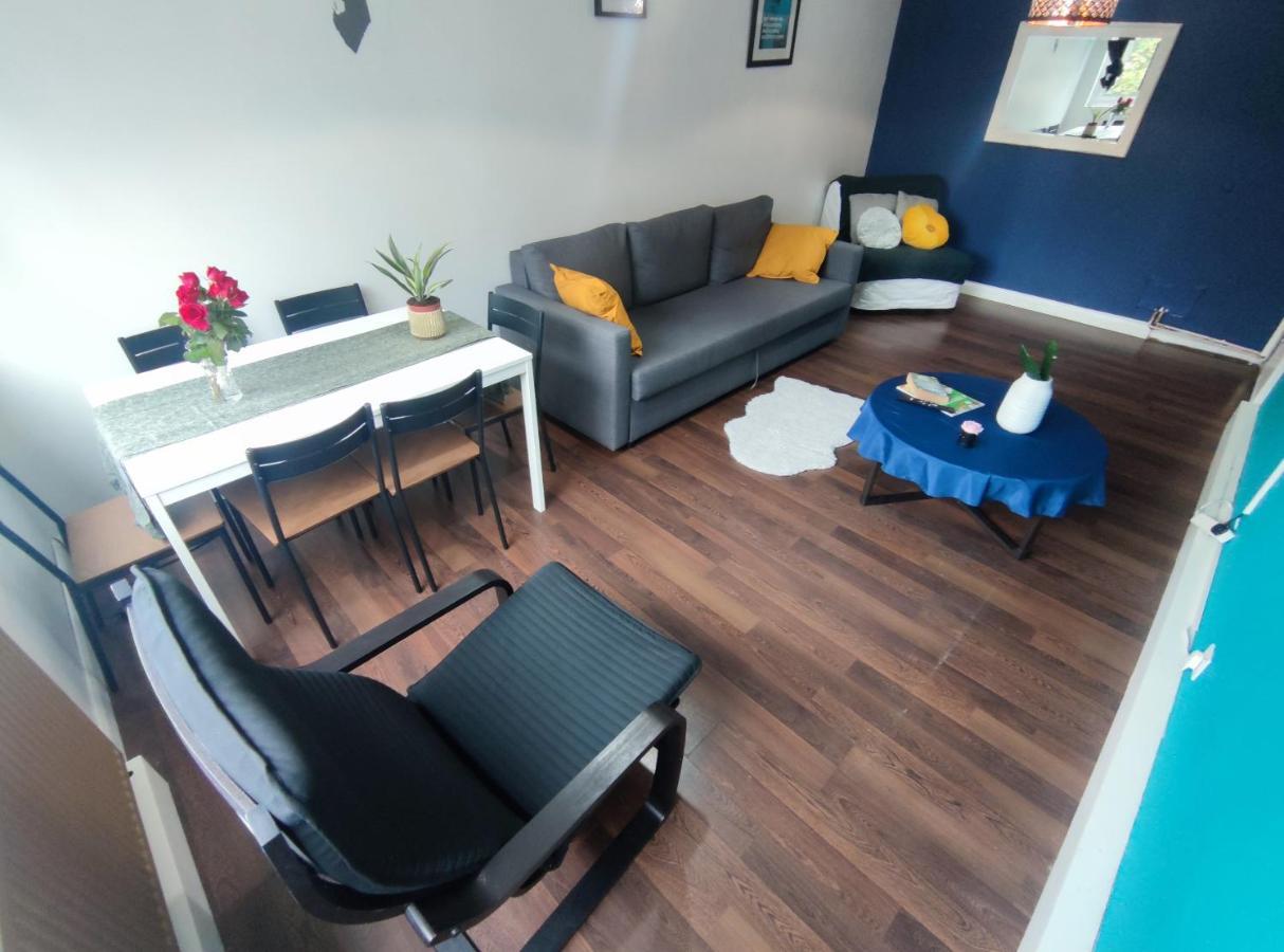 3 Bedroom Flat In - Regents Park / Baker St Apartment *