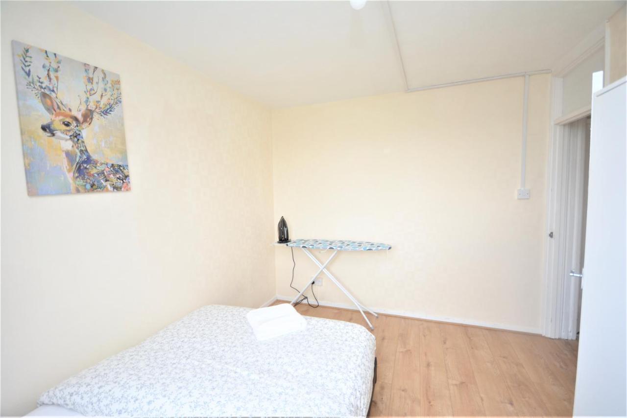 Apartment Beautiful Two Bedroom Flat In Brixton London