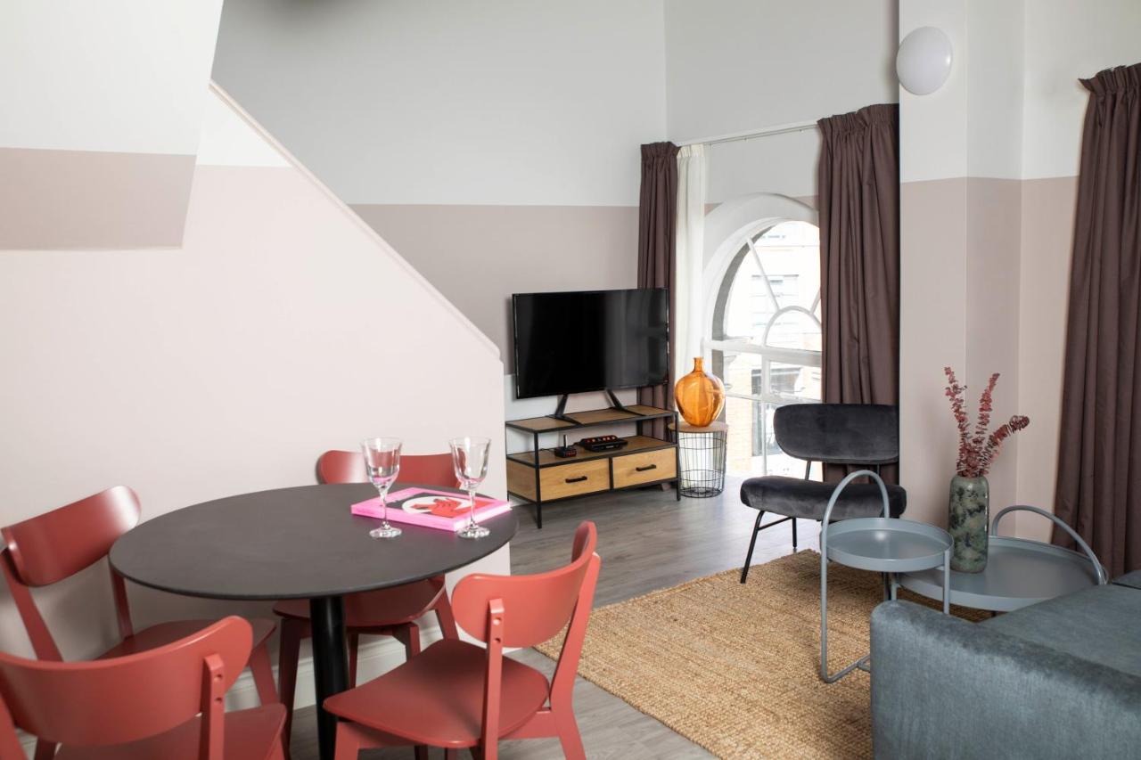 Apartment Bob W Commercial House *