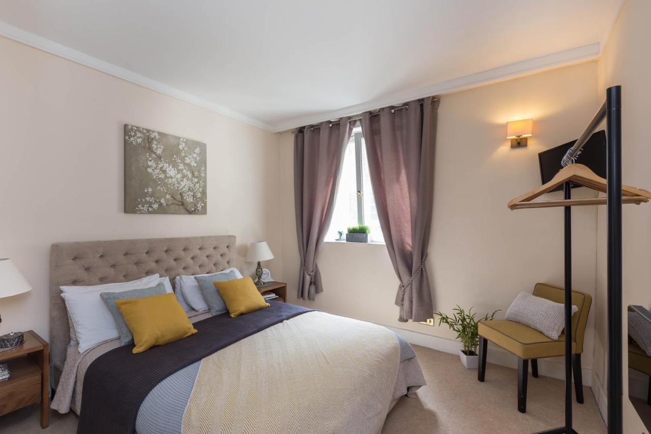 Apartment Park Lane - Clarges Street London