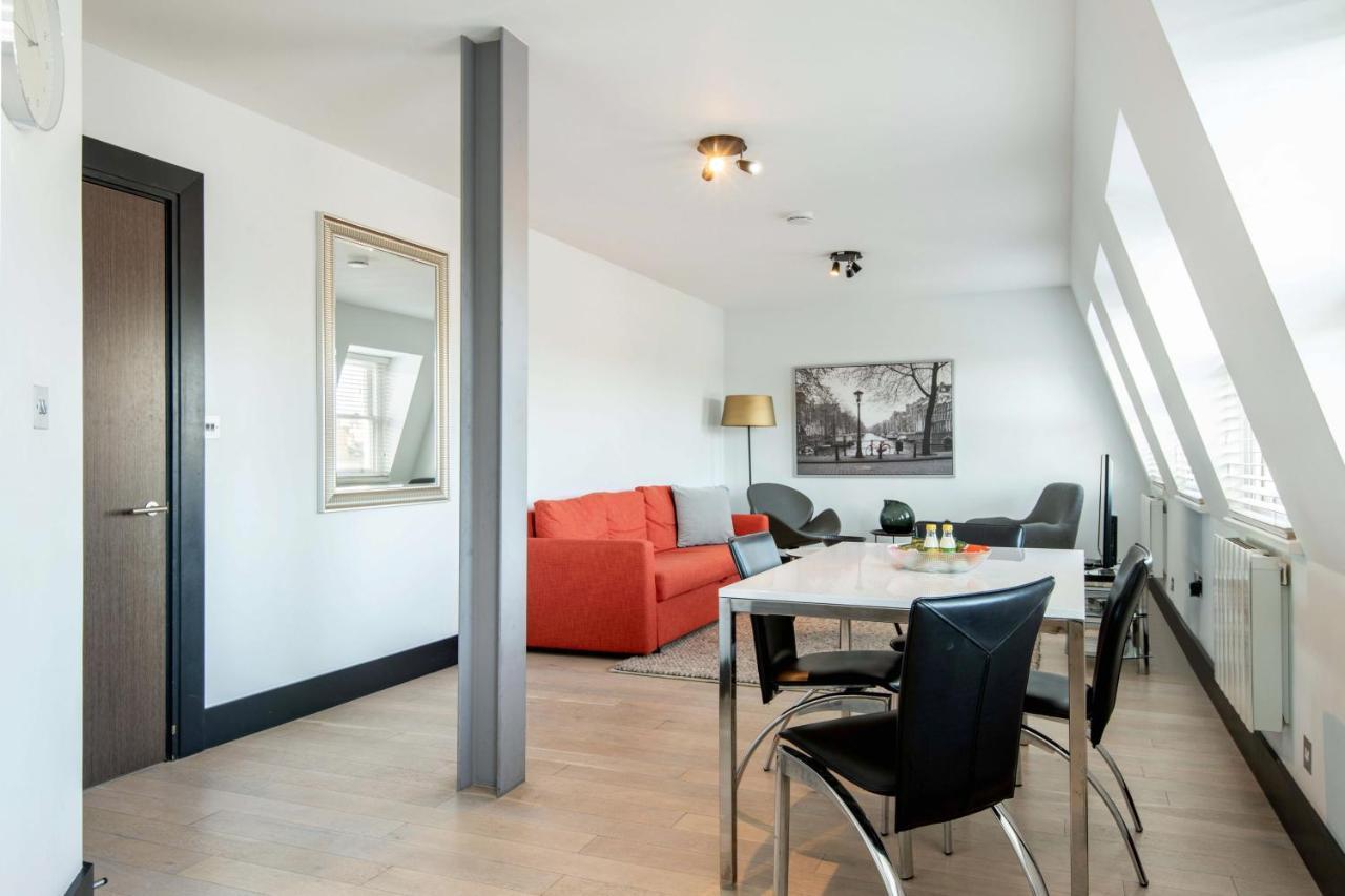 Farringdon Penthouse Loft By Living Apartment London