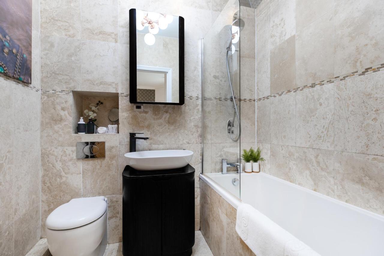 1st Class Covent Garden Residences For 1st Class Guests * London