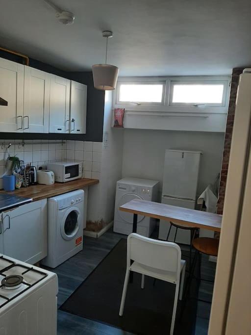 Lovely Budget Double Ensuite In Bricklane * London
