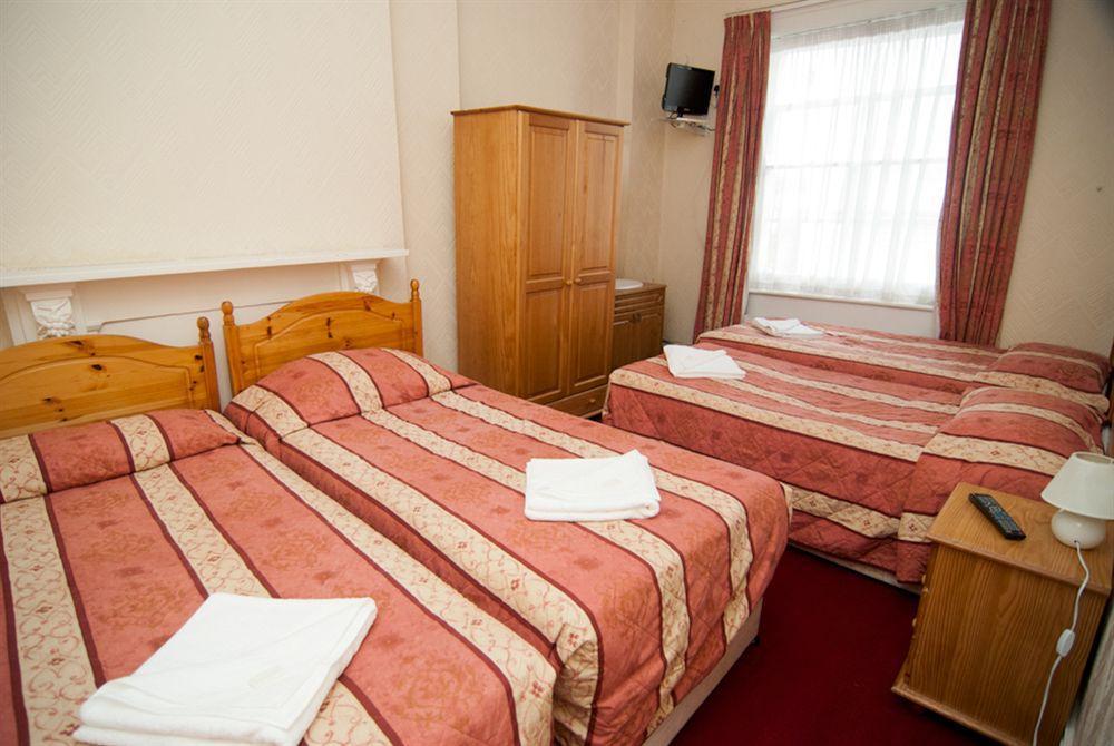 Hotel Ravna Gora London