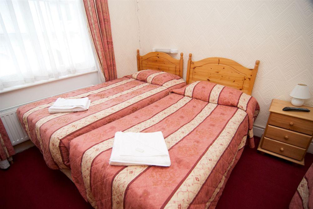 Ravna Gora Hotel London