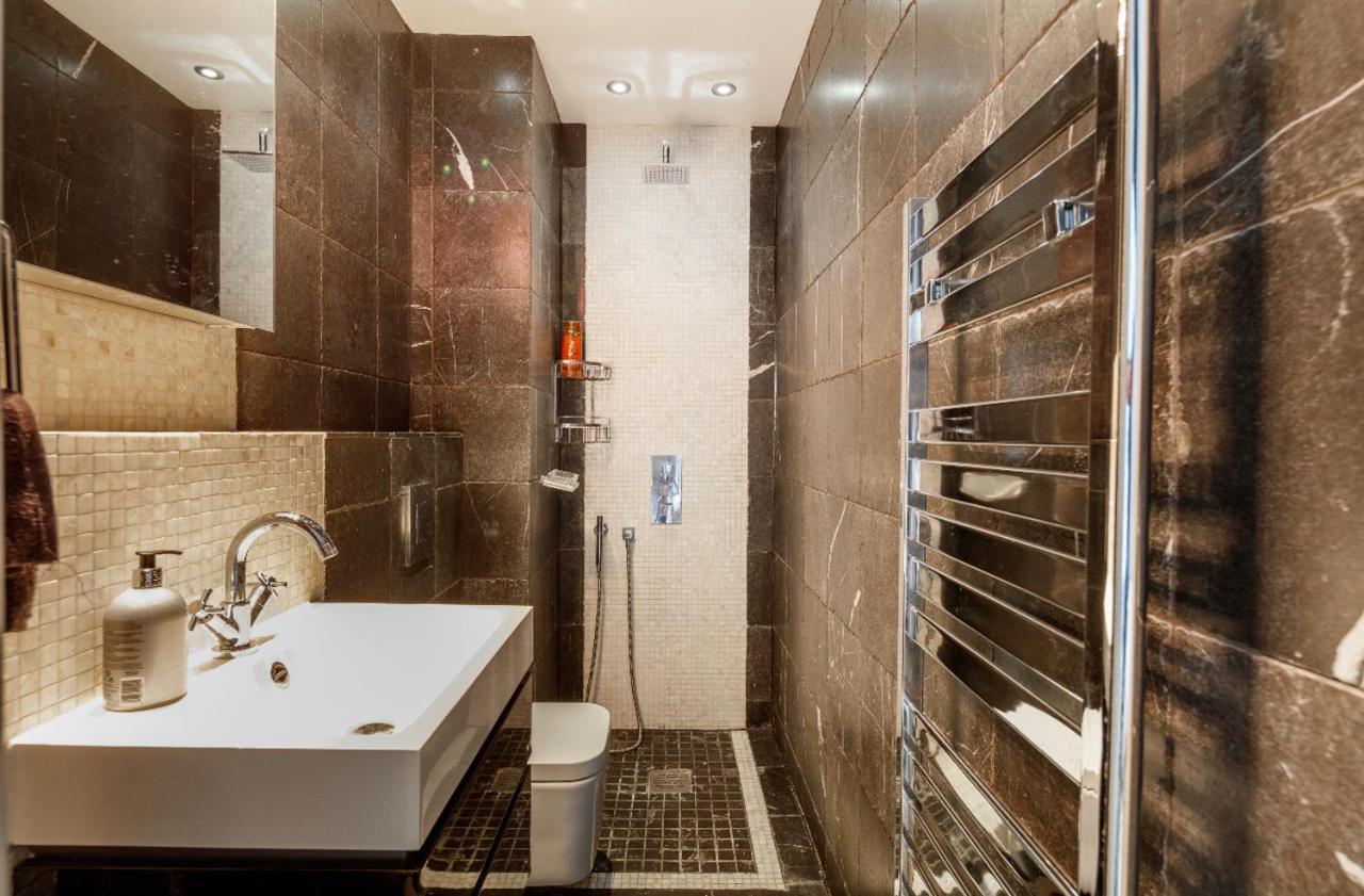 Luxury Specious En-suite In Casa de hóspedes