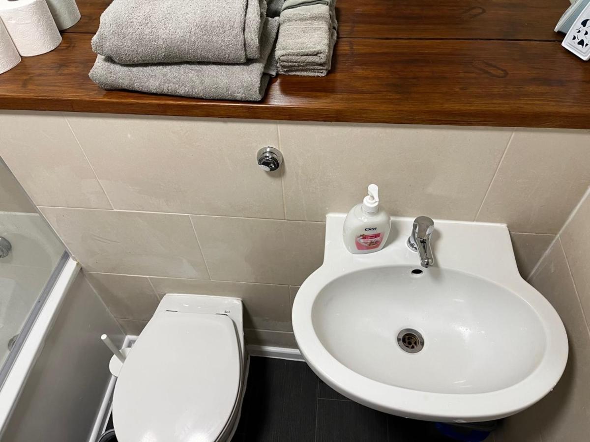 Three Bedroom House In Tooting By Star Casa de férias *