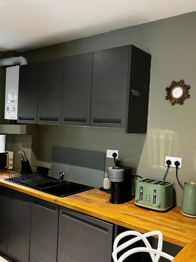 Lovely 1-bedroom In N1 Apartment