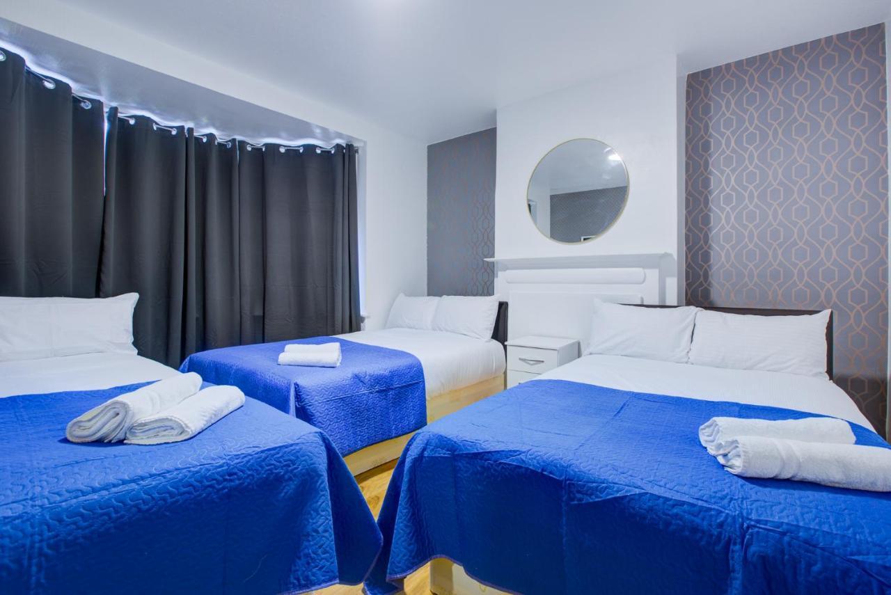Twin Towerd Guest house