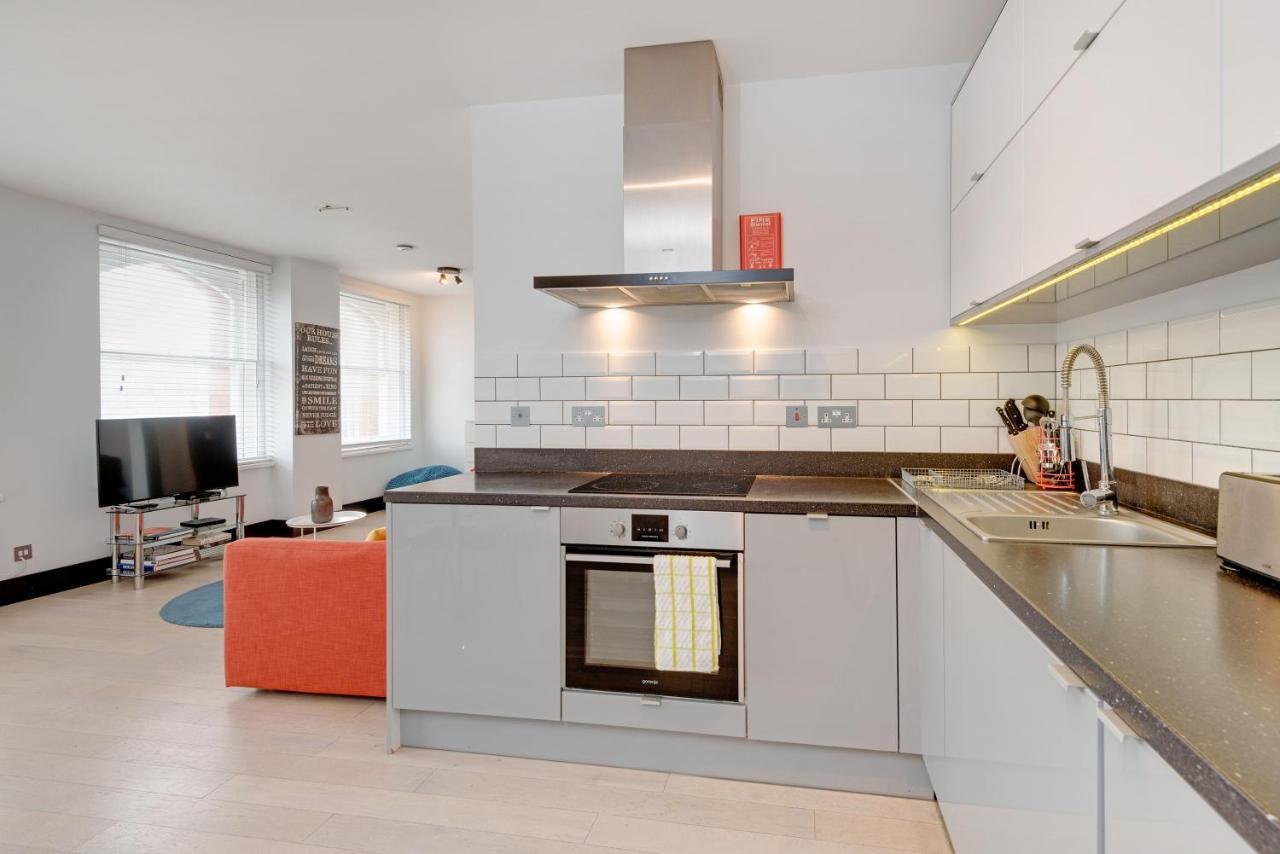 Farringdon Penthouse Loft By Living