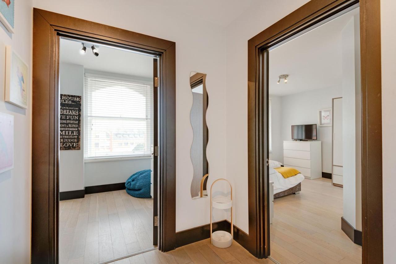 Apartment Farringdon Penthouse Loft By Living