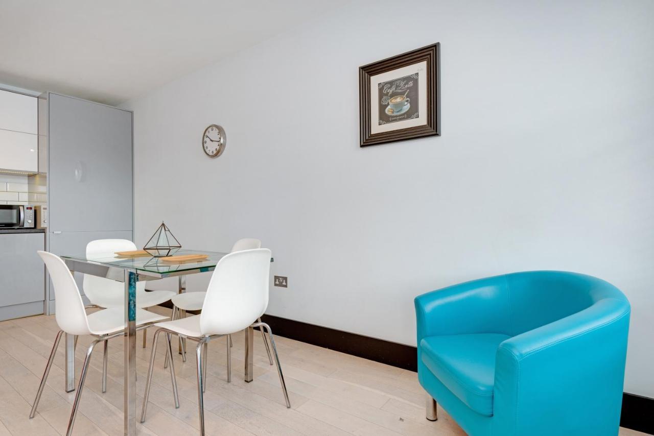 Apartment Farringdon Penthouse Loft By Living *