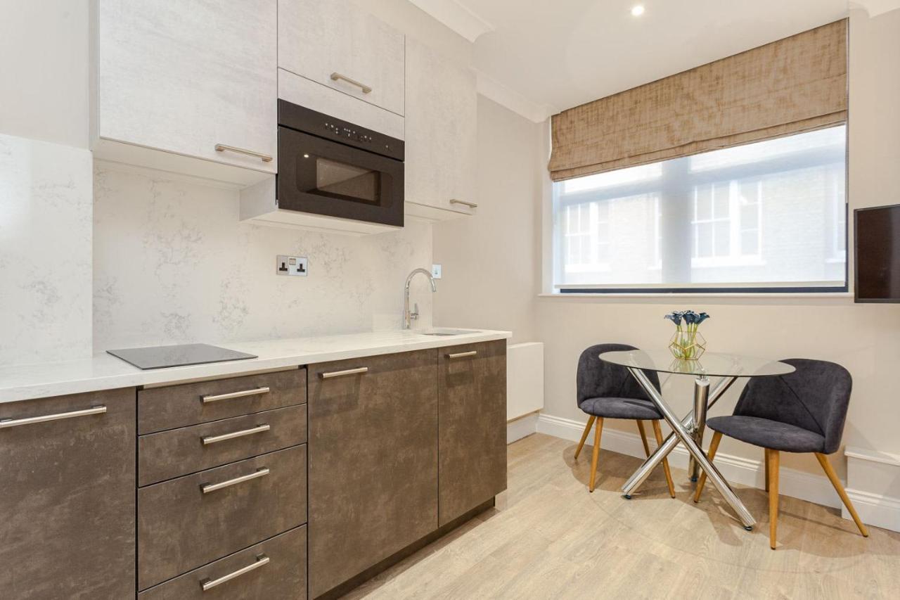 Apartment Cleveland Residences Farringdon London