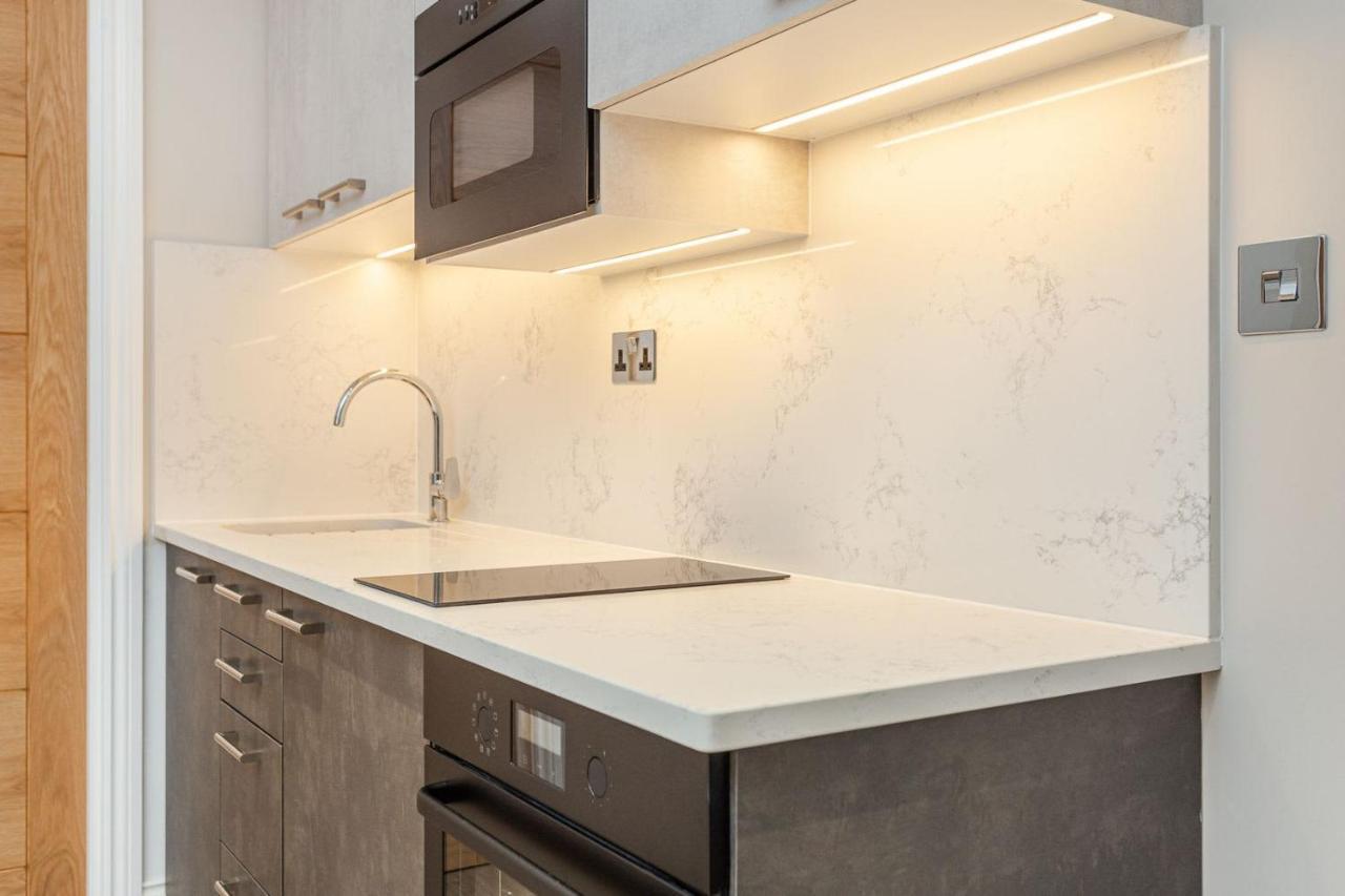 Cleveland Residences Farringdon Apartment London
