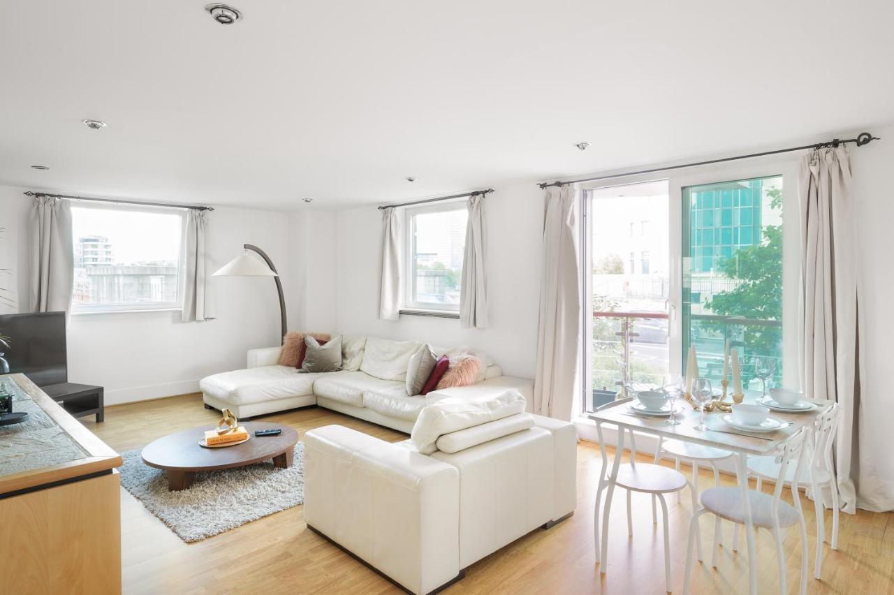 Apartamento Riverside Balcony Apartments, 10 Minutes From Oxford Circus Londres
