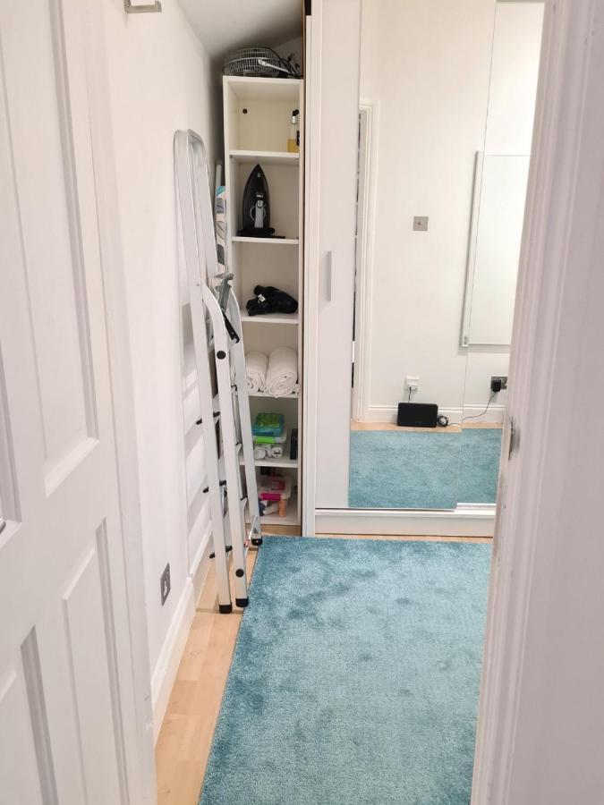 Friendly Flat Near Bridge London
