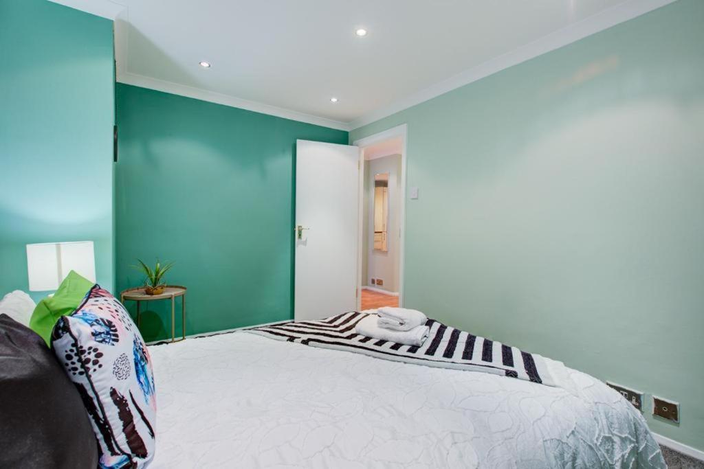 Apartment Marble Arch 2 Bedroom London