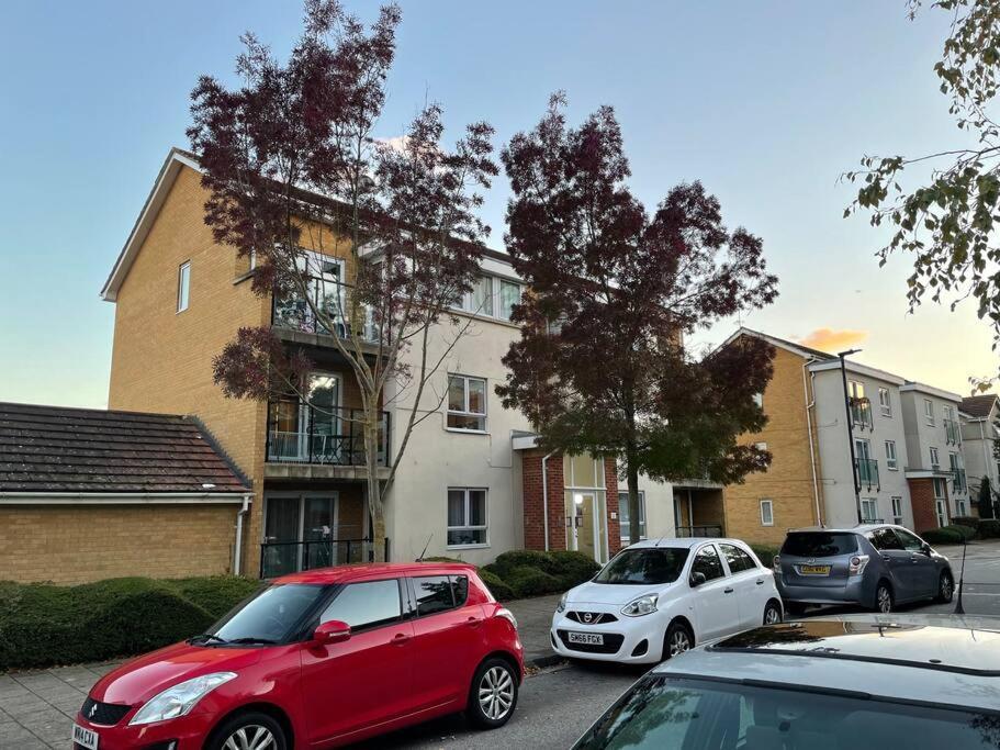 Lovely 2-bed Flat Along The River Thames London