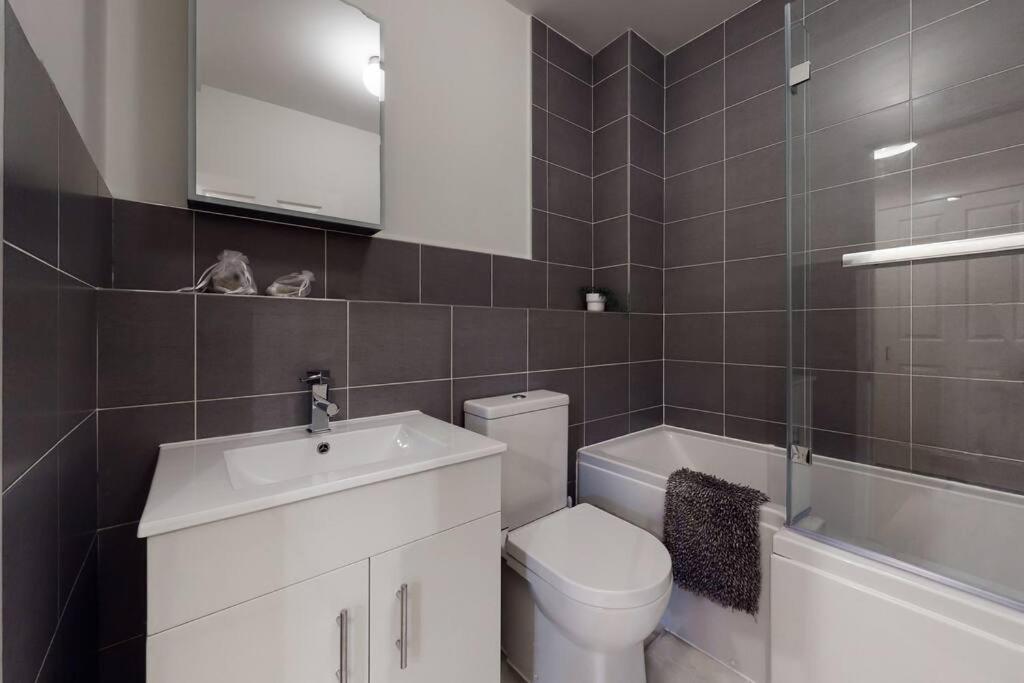 Apartment Lovely 2-bedroom Flat Near Highgate