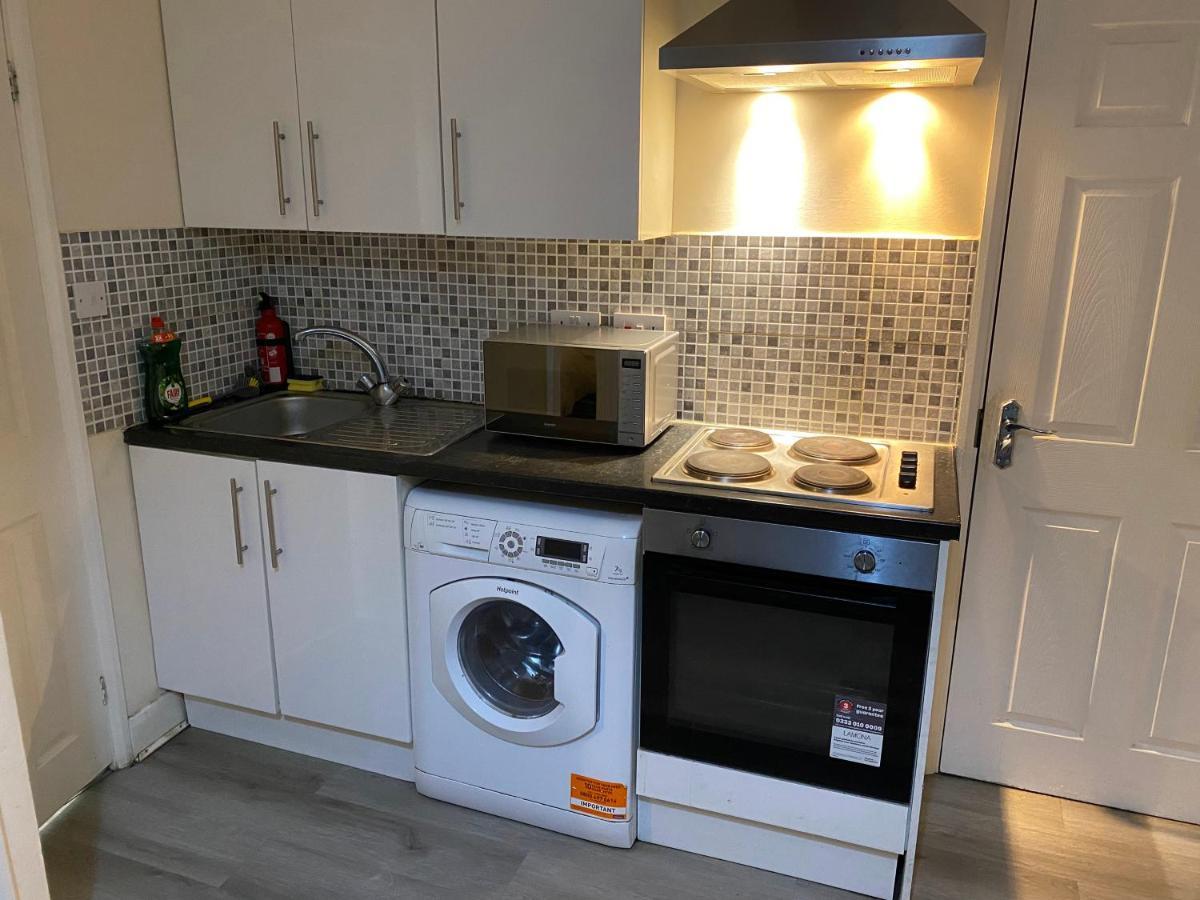 Lovely 1-bedroom Flat In Apartamento Londres