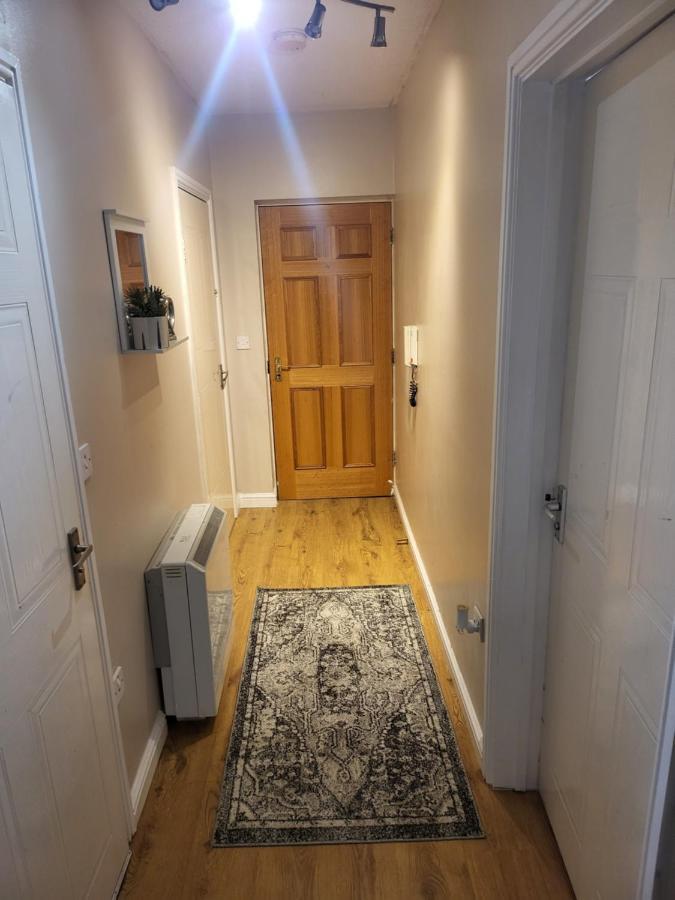 Lovely 2-bedroom With Free Wifi Apartment London
