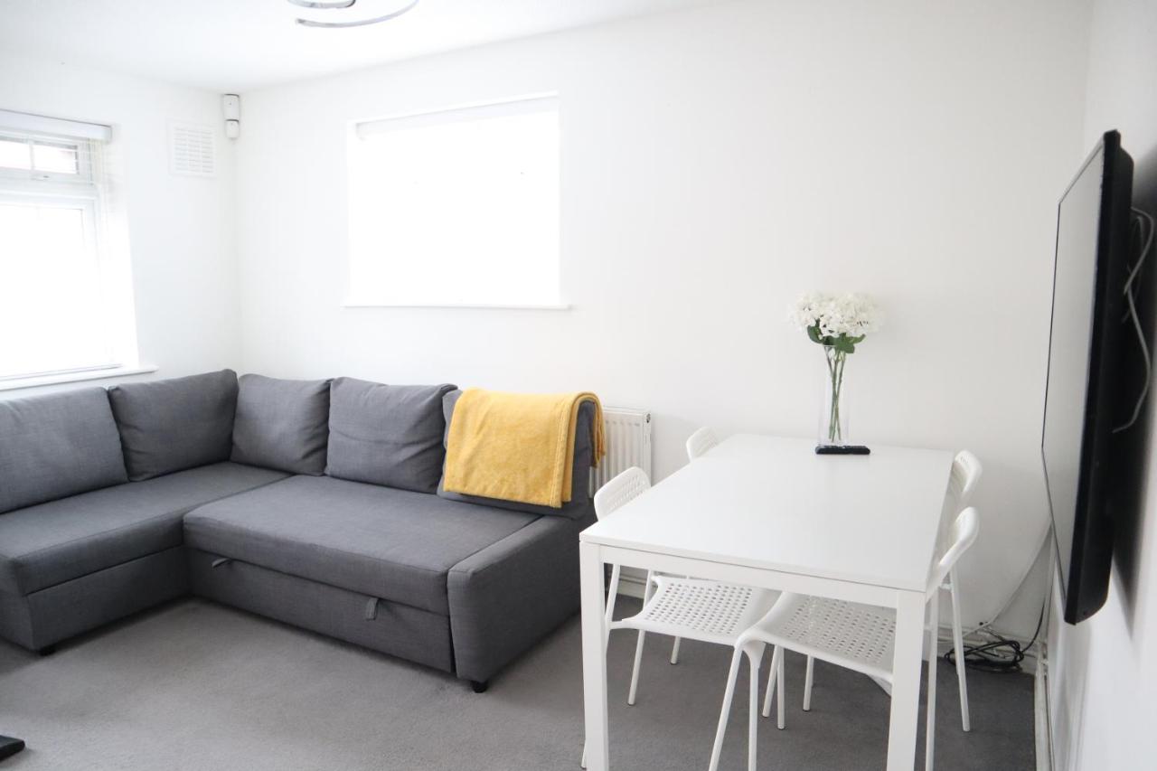 Twelve Thirty Serviced - Balham Apartamento