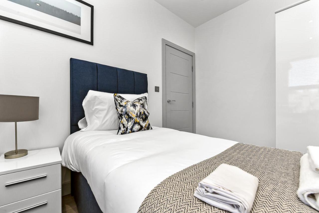 Amazing 2 Bedroom In Greater * Londres
