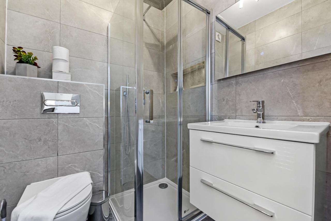 Amazing 2 Bedroom In Greater