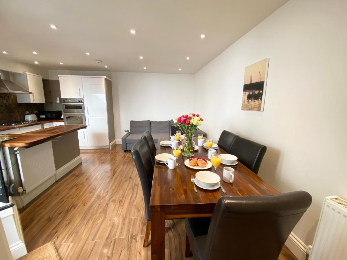 Apartment Stylish Maisonette And In Victoria *