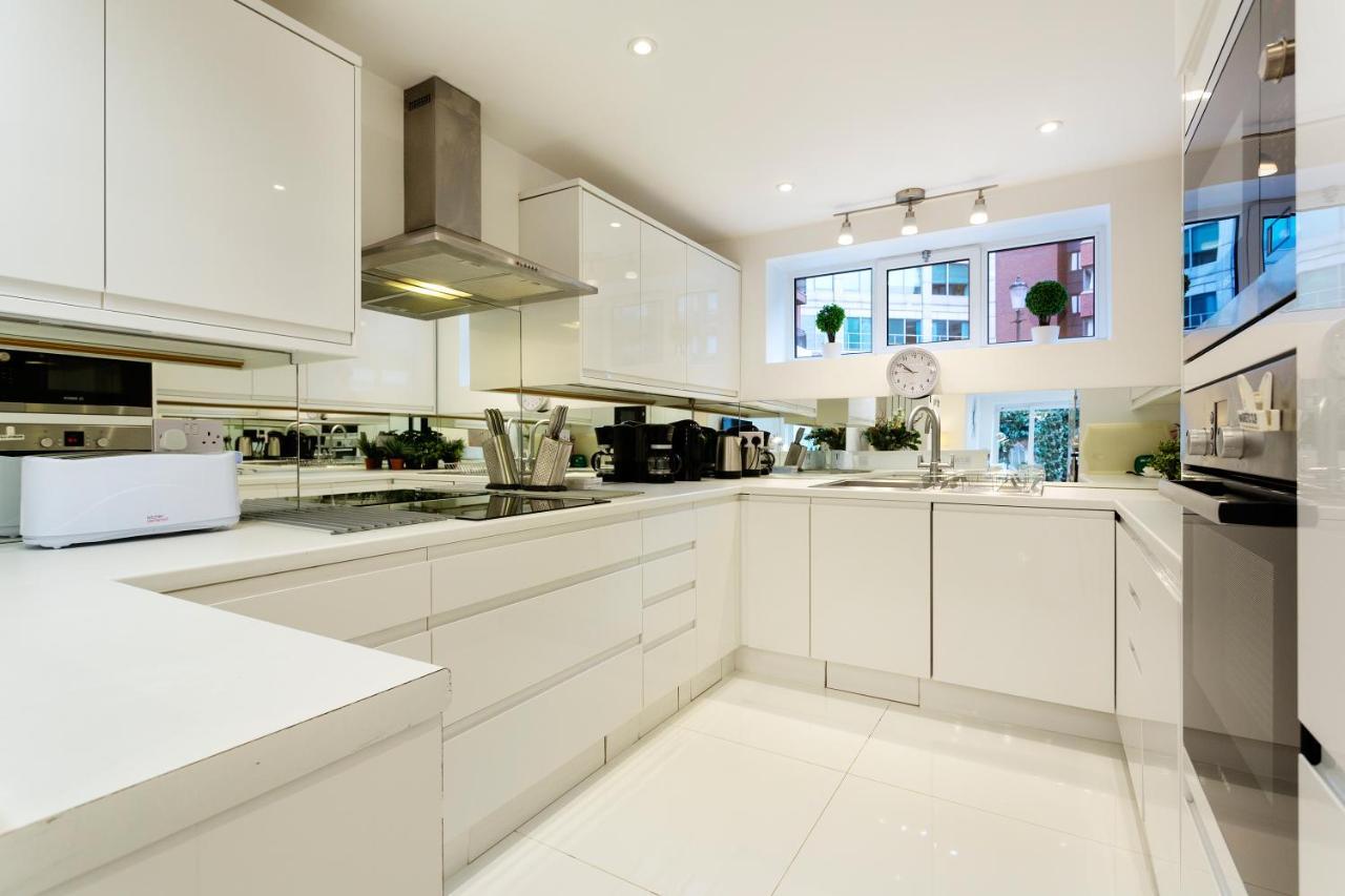Holiday home Veeve - Village Serenity London