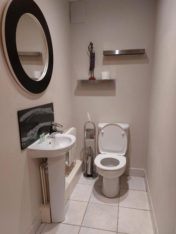 One Bed Stylish Apartment, Canary Wharf, Apartment *