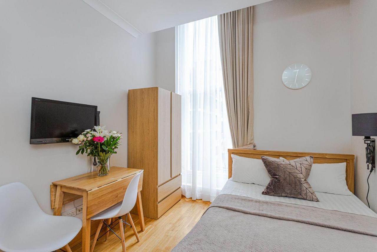 Cleveland Residences Russell Square Apartment *