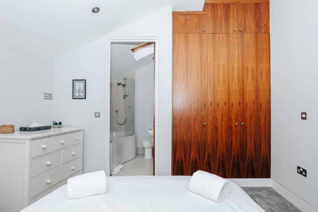 The Broadway, Crouch End Holiday home London