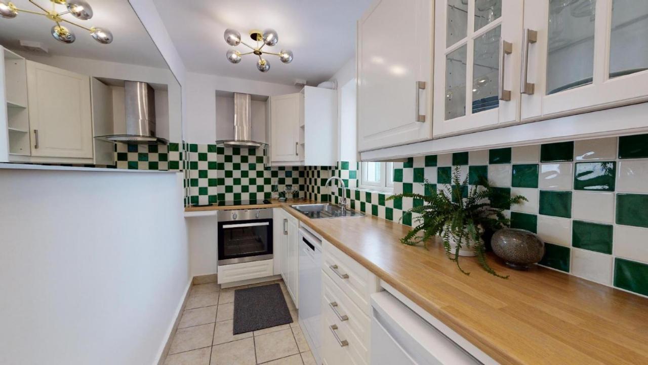 Apartment Leinster Gardens 3a - 2 Bed London