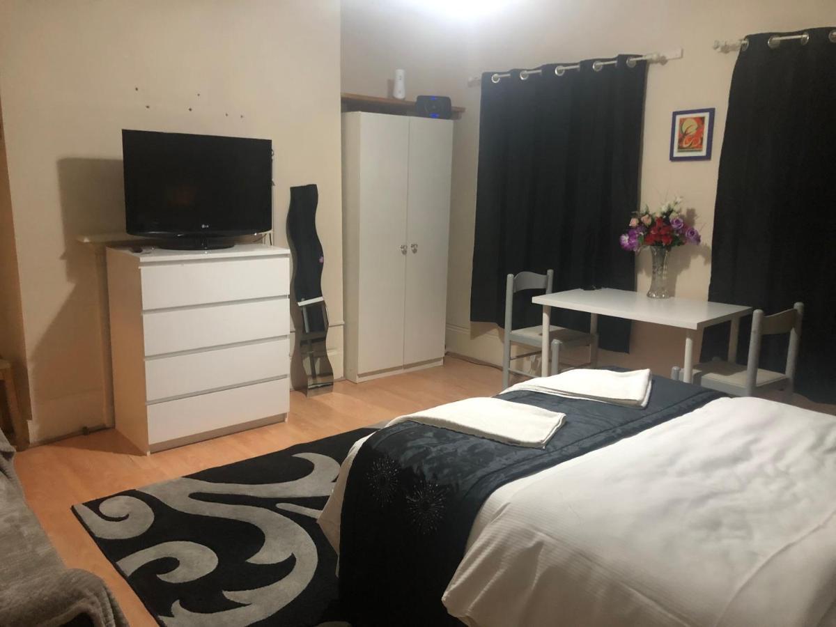 Oyo 94 Bricklane Studio Flats * London