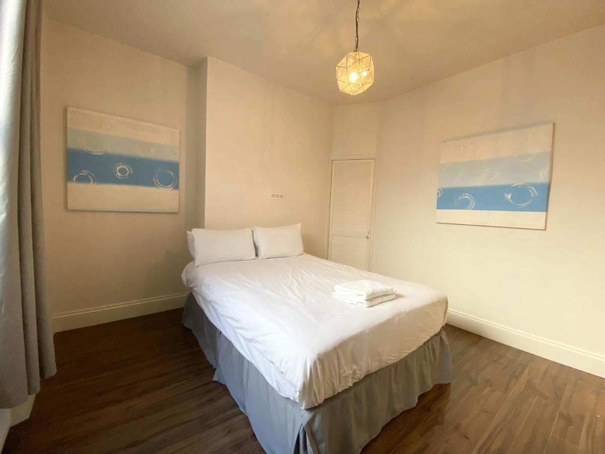 Apartment Stylish Maisonette And In Victoria *