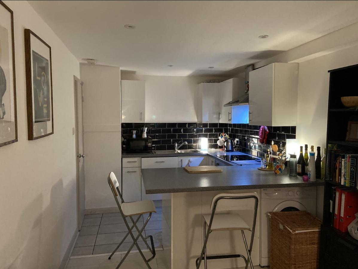 Guest house Parsons London
