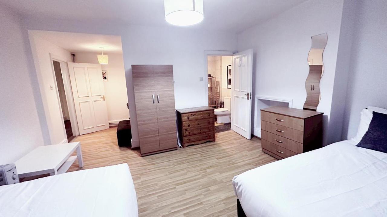 Madia Pad - By Chaps Apartment