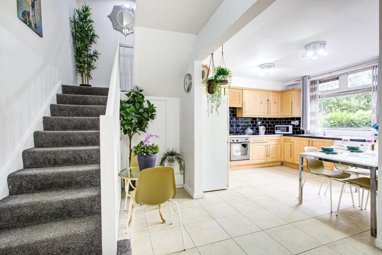 Gorgeous 4 Bedrooms, 5-baths House In Near Edgware Road, Oxford Street, Hyde Park London