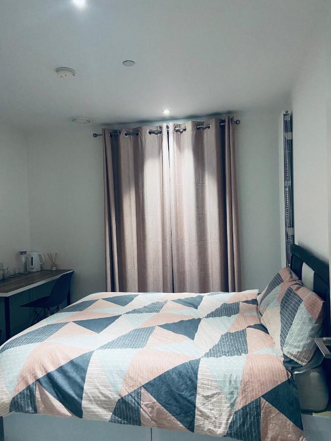 Homestay Large Double Overlooking The Thames