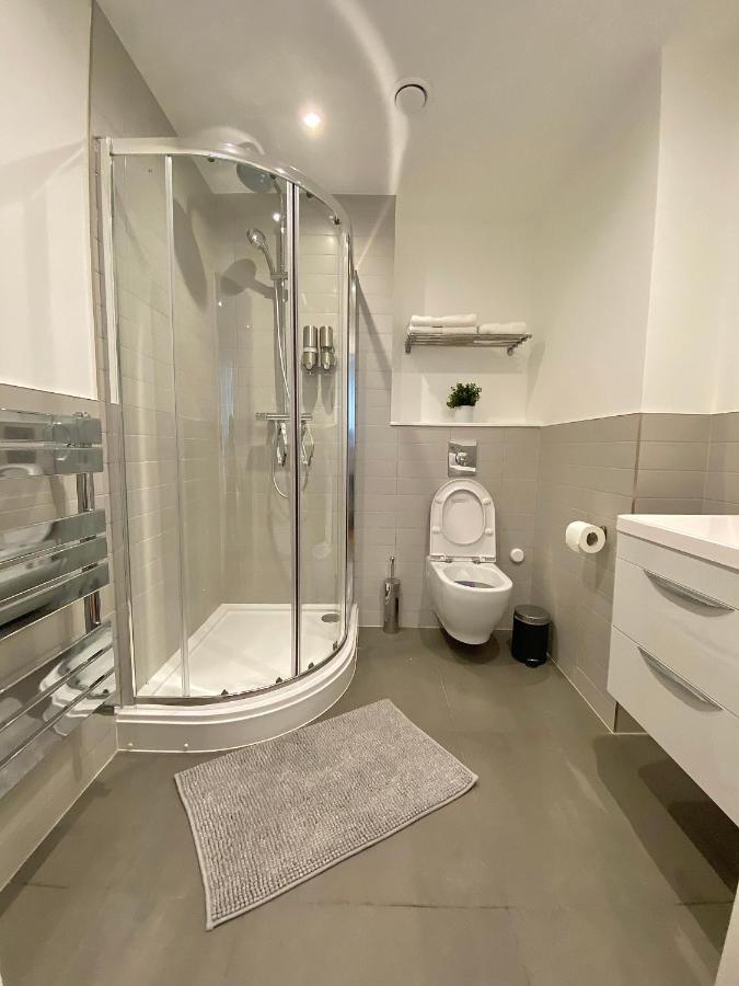 Goodwin St Capsule hotel London