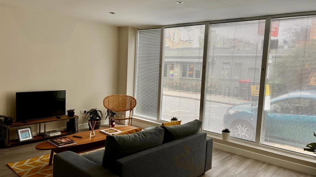 Lovely 1-bedroom In N1 Apartment London