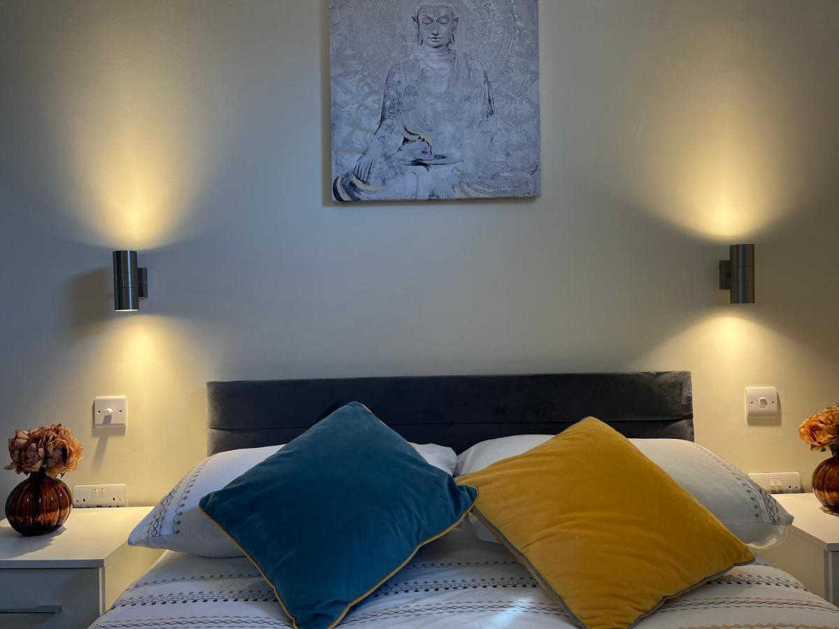Apartment Pods Of Kings Cross -1 London
