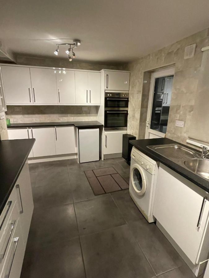 Nky Sweet 3 Bed House Apartment *