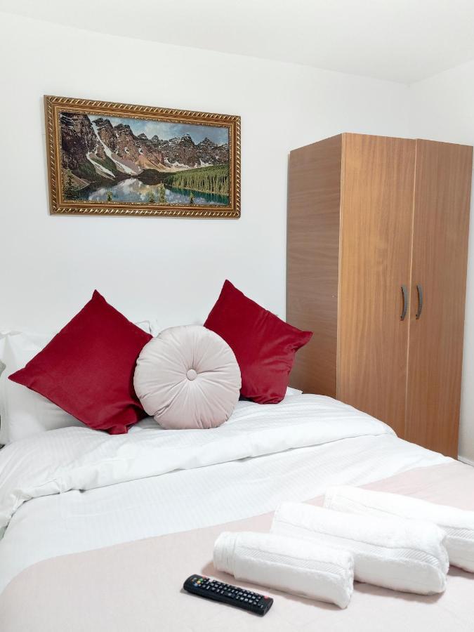Bed & Breakfast Shadwell London